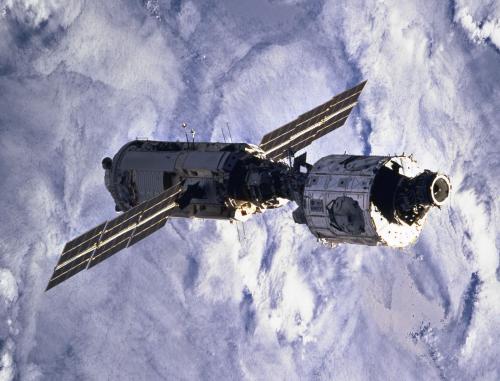 Les deux premiers modules de l'ISS