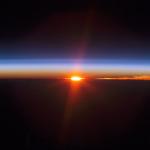 L'ozone (O3) se trouve principalement dans deux couches de notre atmosphère